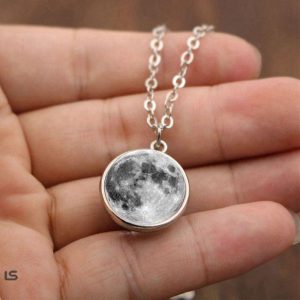 Full Moon Necklace 18
